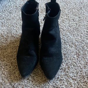 Like new worn once A New Day black booties size 9